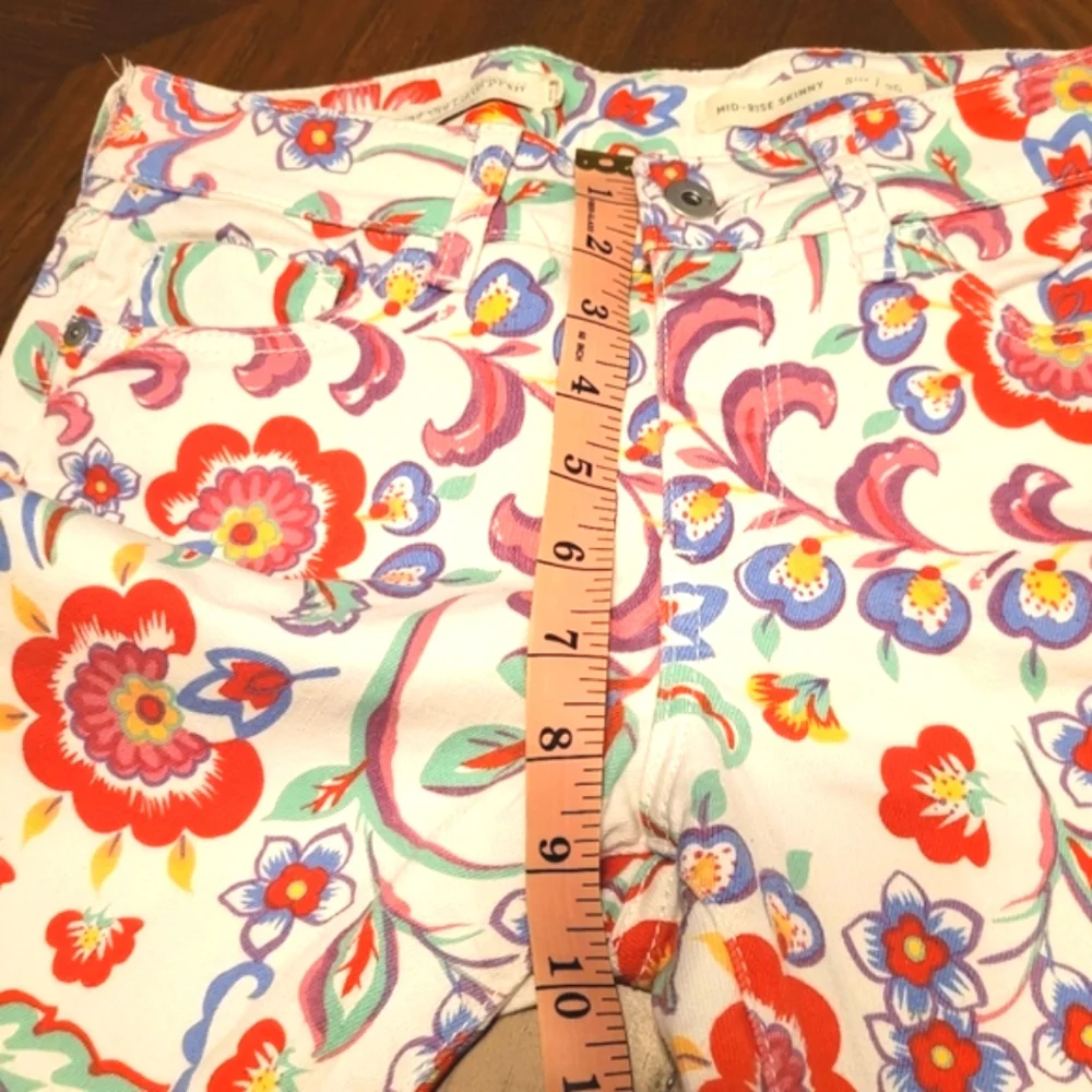 Anthropologie Pilcro Mid-Rise Skinny Jeans | Anthropologie Jeans | Floral Jeans